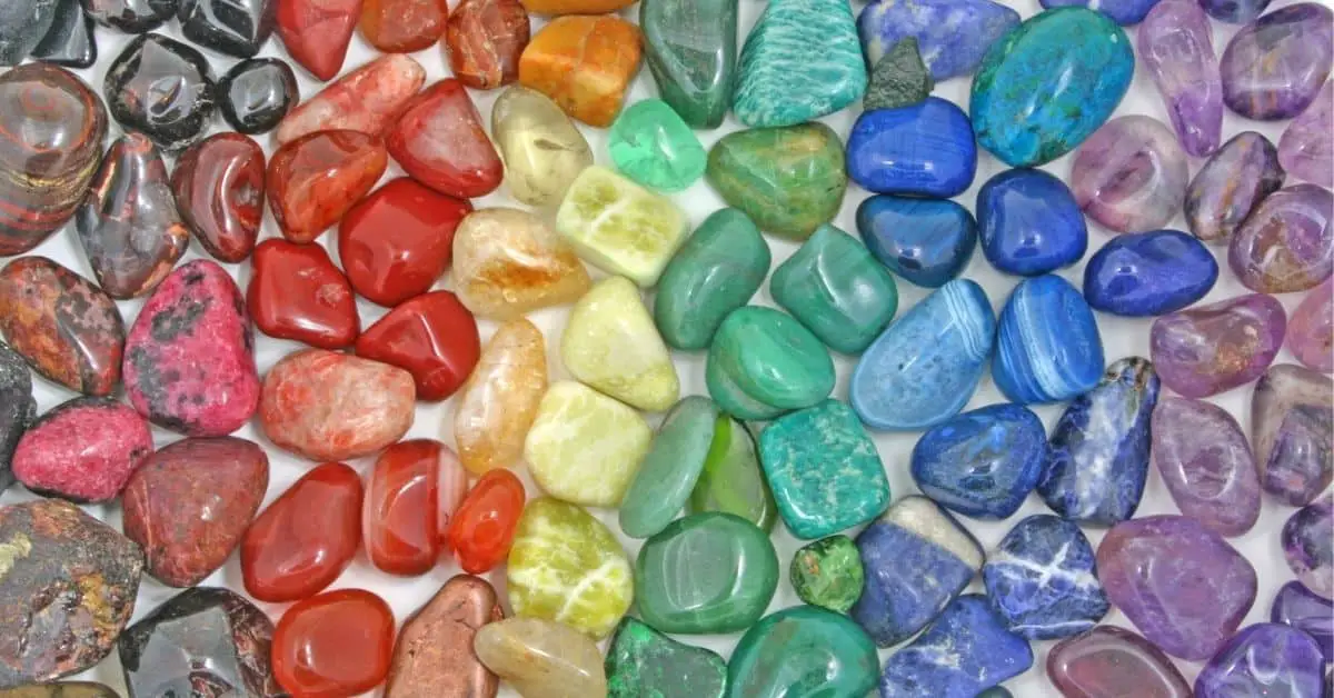 How many chakra crystals are there?