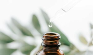 5 Essential Oils for Reiki Practice Available on Amazon